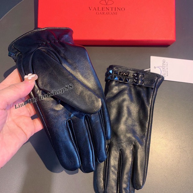 VALENTINO華倫天奴時尚觸屏女款手套 官網同步女士新款高檔羊皮手套 mmyj1677